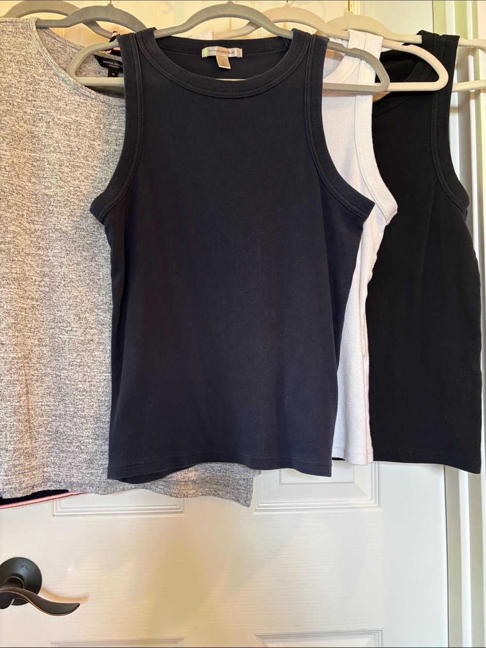 Banana Republic Lot of 5 - Size Medium - Picture 8 of 11